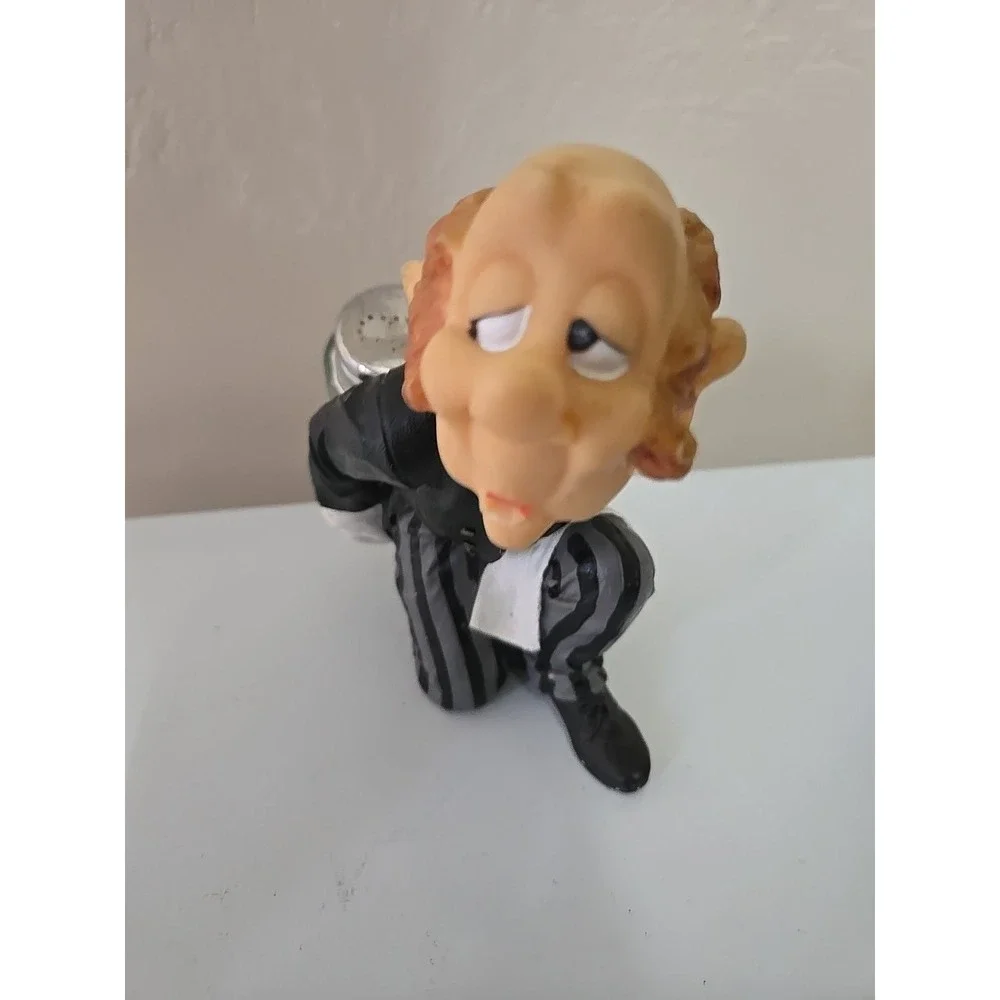 Vtg James The Butler Wine Bottle S/P Spirits Bottle Holder/Stand 1990 Decor